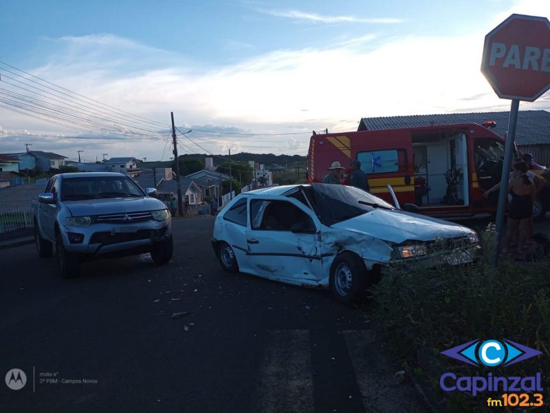 Colisão entre dois veículos deixa ferido em Campos Novos