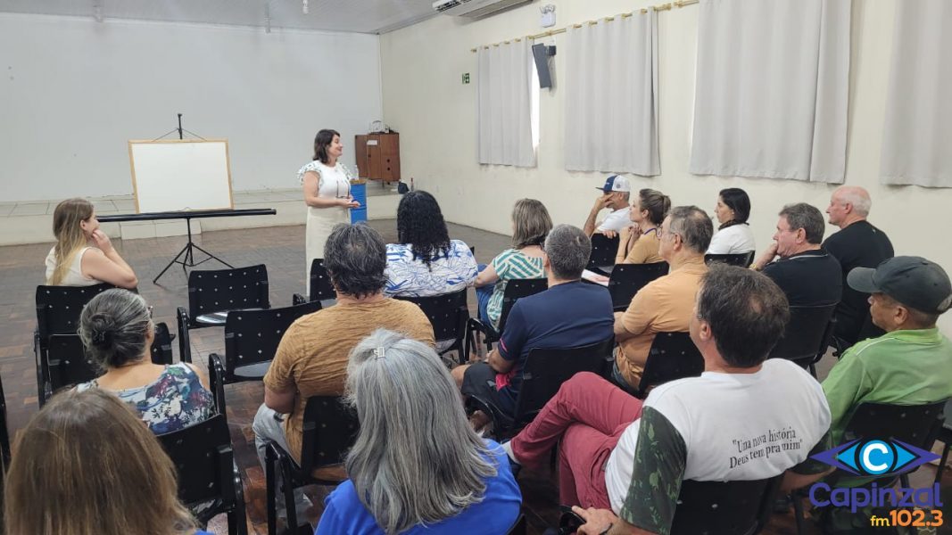 CAPS de Capinzal promoveu palestra sobre os danos causados a saúde através do alcoolismo e a utilização de drogas