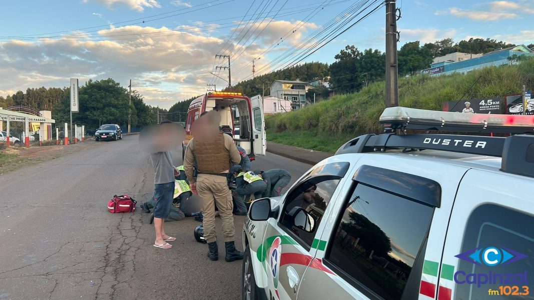 Mulher é socorrida pelos Bombeiros após acidente na Cidade Alta