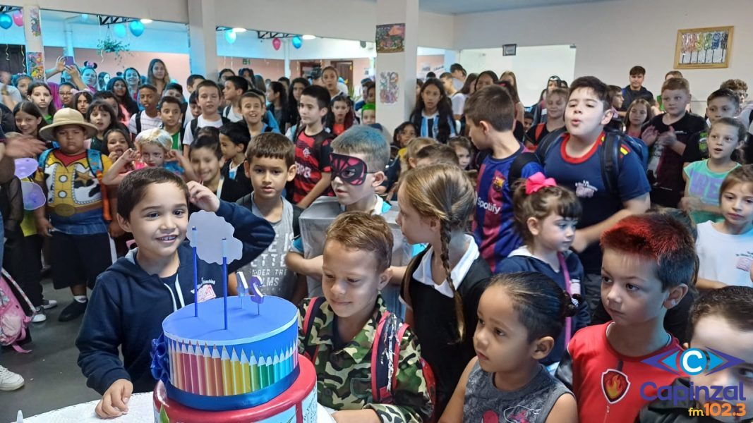 Escola Municipal Dr. Vilson Pedro Kleinubing celebra 24 anos