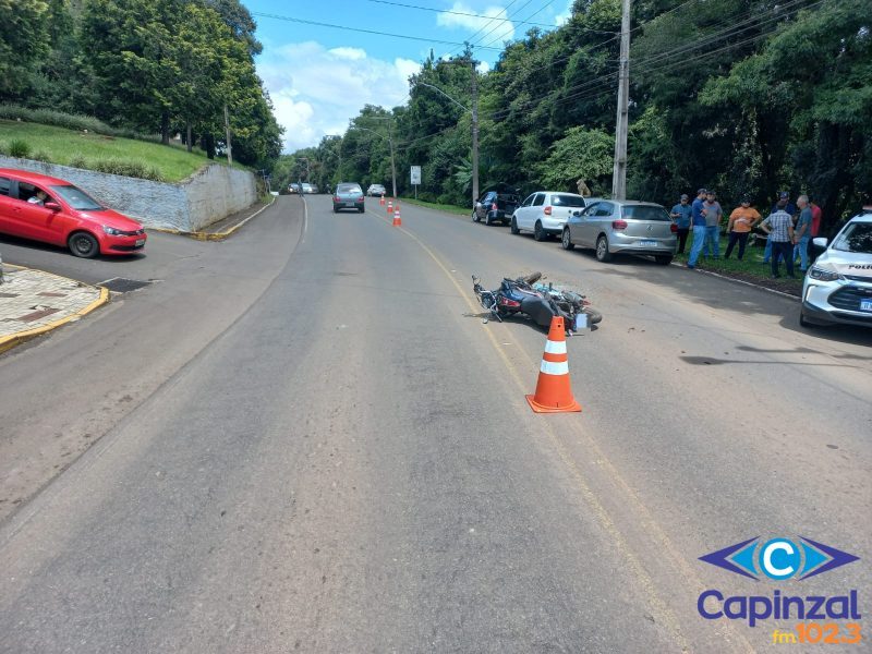 Colisão fere motociclista de 19 anos no centro de Tangará