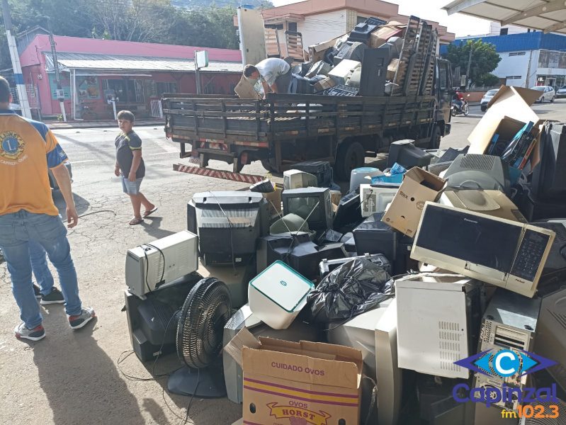 Lions Clube Capinzal/Ouro recolhe mais de 4 toneladas de lixo eletrônico