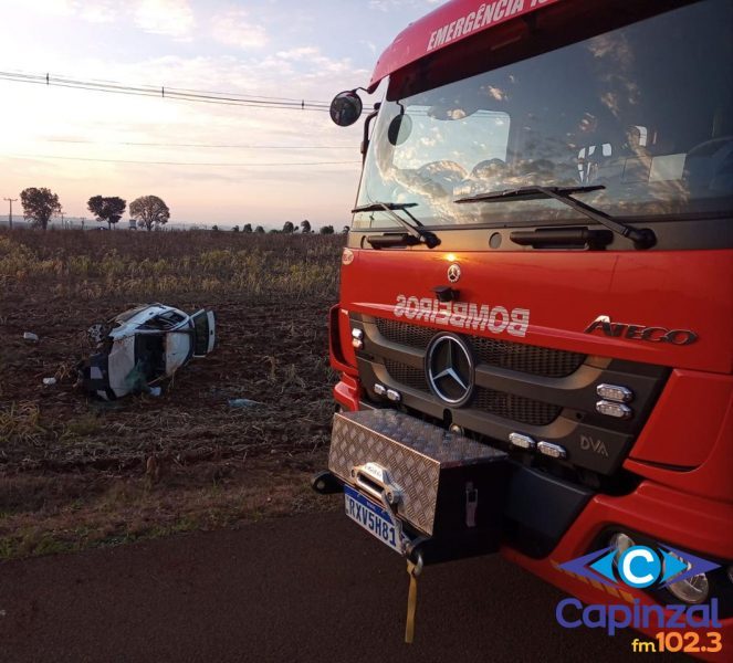 Saída de pista deixa três feridos na BR 470 em Campos Novos