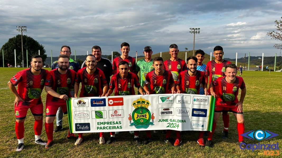 Segunda rodada do Municipal de Futebol Suíço de Capinzal foi realizada na tarde deste domingo (23)