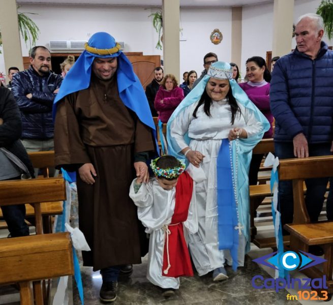 Capela Imaculada Conceição do Loteamento Parizotto realizou celebração com o tema “Família e Catequese”