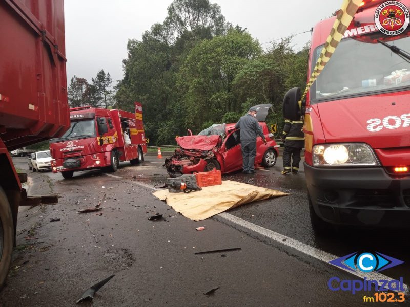 Motorista sofre ferimentos graves em colisão na SC 135