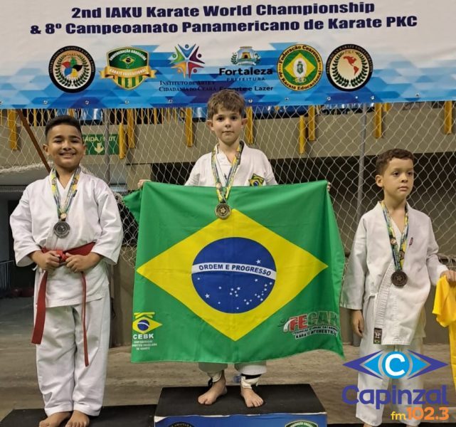 Atleta ourense conquista medalhas de ouro e prata no Campeonato Mundial de Karatê