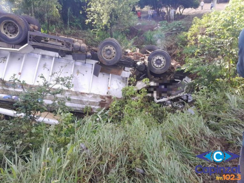 Homem morre após colisão com caminhão em Seara