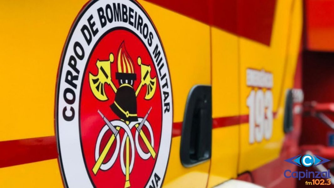 Bombeiros combatem incêndio em vegetação em Capinzal